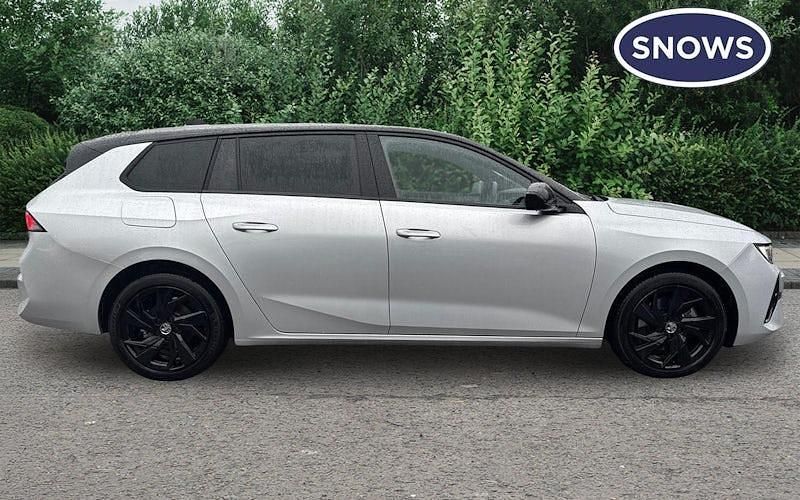 Used Vauxhall Astra S 131 HP (96 kW) 2024 Grey Estate