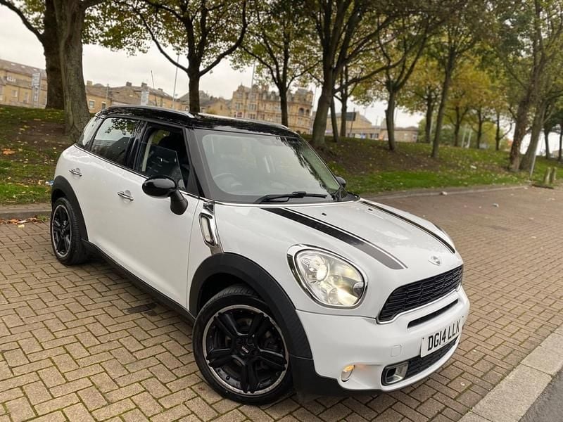 White Used 2014 Mini Cooper S Countryman SUV | £2,795 (Good price) - Image 1/4