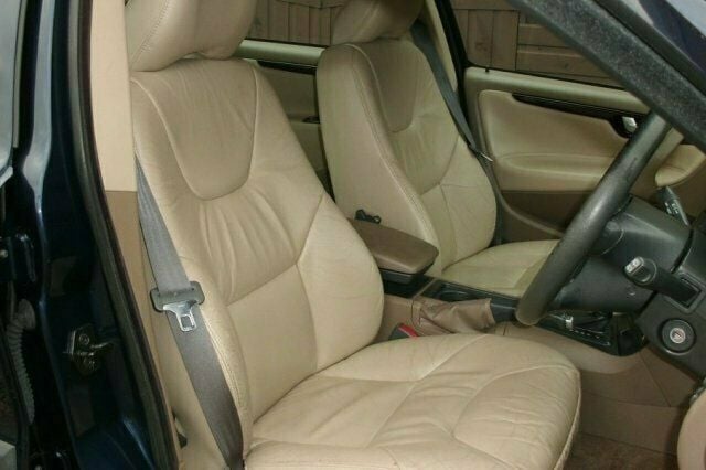 Used Volvo V70 163 HP (119 kW) 2002 Estate