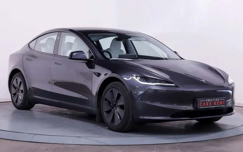Grey Used 2024 Tesla Model 3 Sedan | £32,602 - Image 1/4