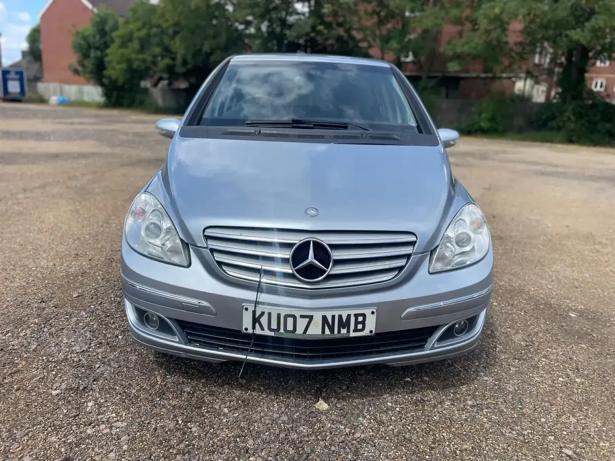 Used Mercedes B180 SE 2007 Blue MPV