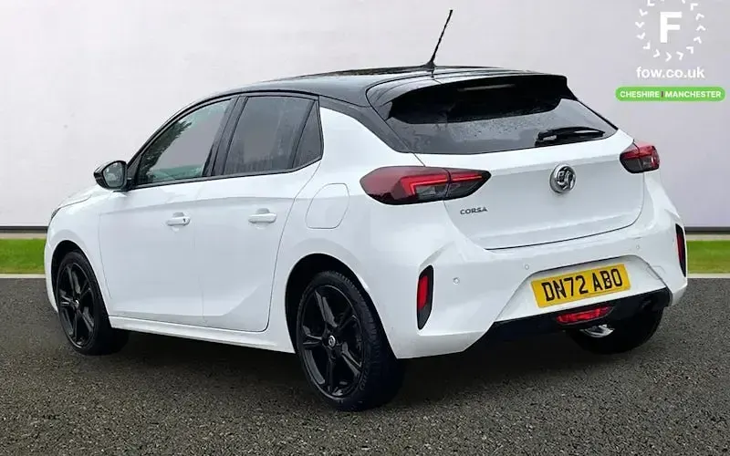 Used Vauxhall Corsa GS Line 75 HP (55 kW) 2022 White Hatchback