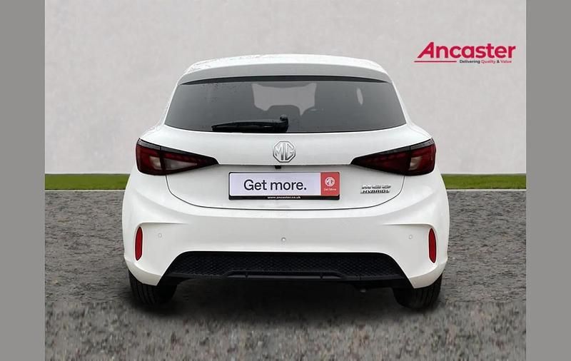 Used MG MG3 Trophy 192 HP (141 kW) 2025 White Hatchback