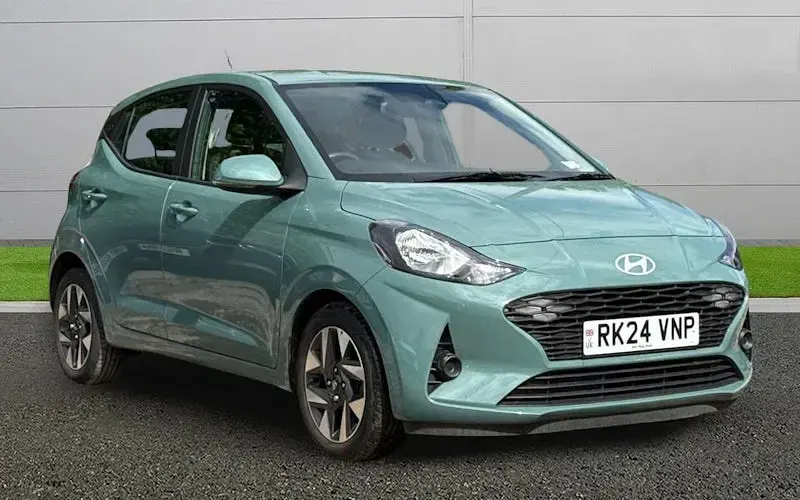 Used Hyundai i10 Advanced 67 HP (49 kW) 2024 Hatchback