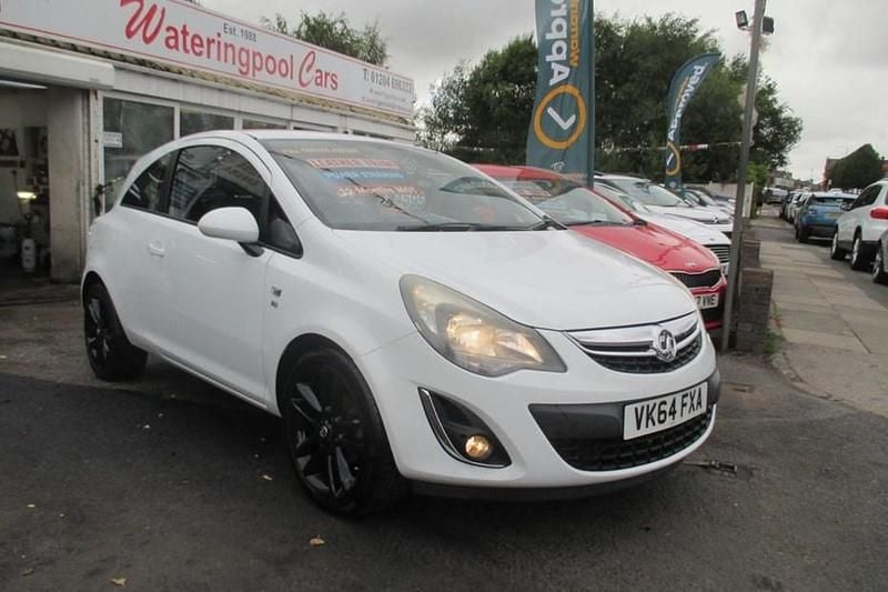 White Used 2014 Vauxhall Corsa Excite Hatchback | £4,495 (Fair price) - Image 1/1