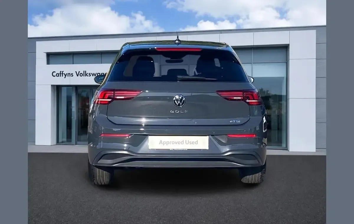 Used VW Golf VIII Match 147 HP (108 kW) 2026 Grey Hatchback