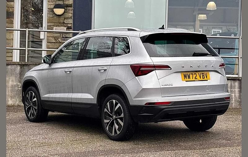 Used Skoda Karoq SE L 147 HP (108 kW) 2022 Brilliant silver metallic SUV