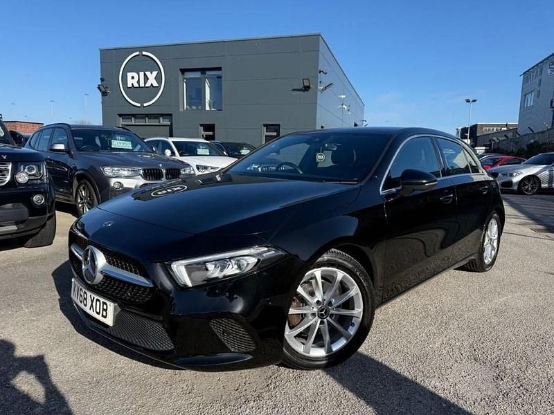 Used Mercedes A180 Executive 116 HP (85 kW) 2018 Black Hatchback