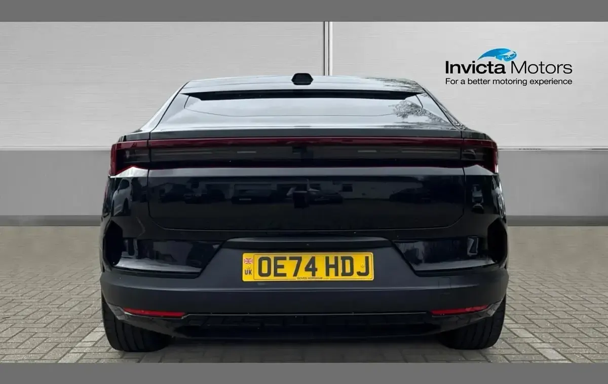 Used Polestar 4 Plus 400 kW (544 HP) 2024 Onyx black pearl metallic SUV