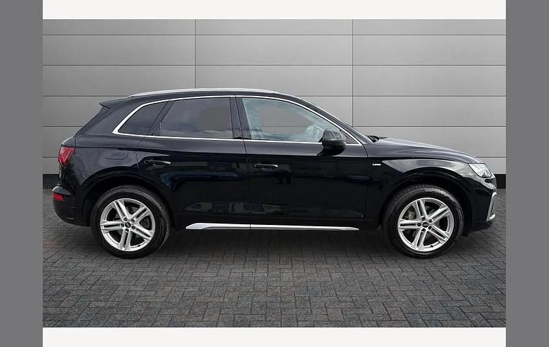 Used Audi Q5 S-Line 204 HP (150 kW) 2022 Black SUV