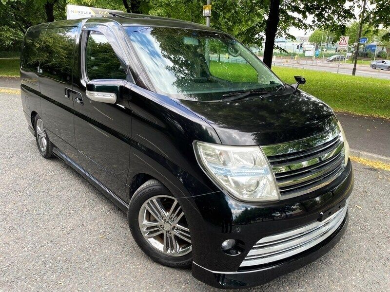 Black Used 2010 Nissan Elgrand MPV | £10,500 (Fair price) - Image 1/4