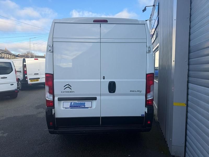 Used Citroën Relay 130 HP (95 kW) 2019 White Van