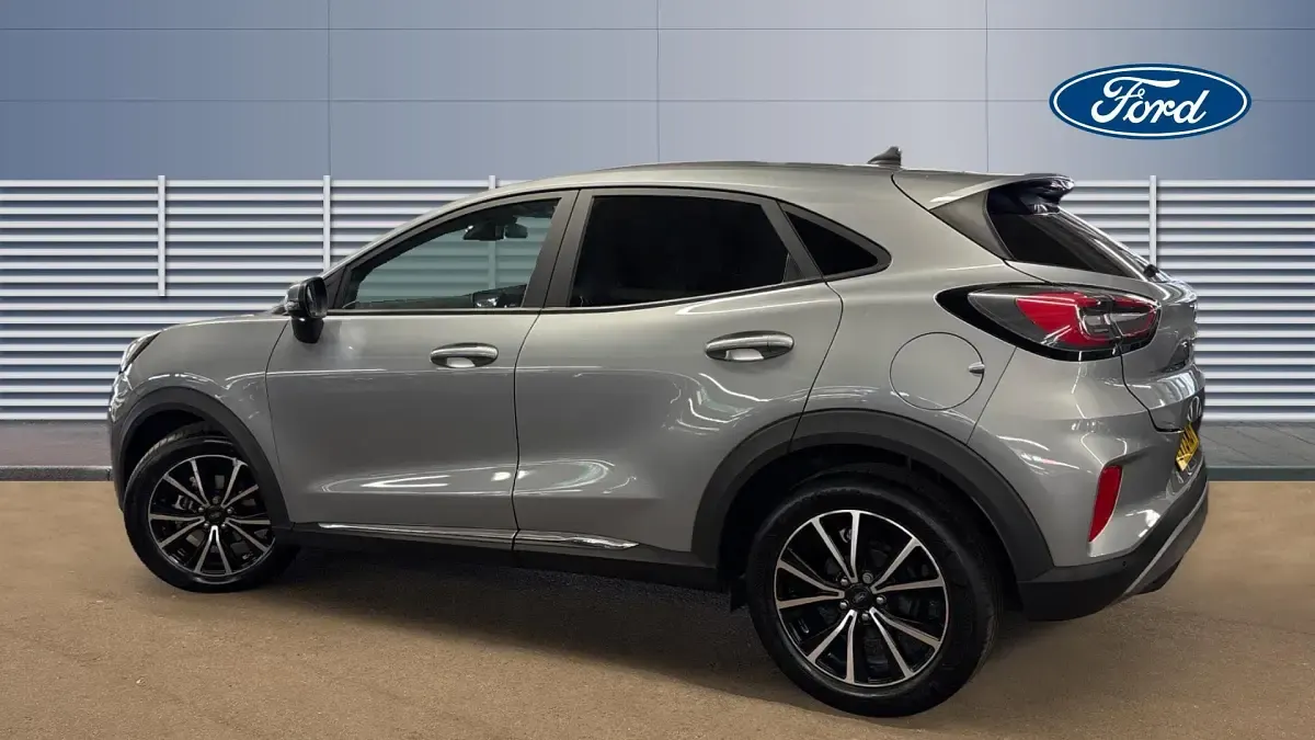 Used Ford Puma Titanium 125 HP (91 kW) 2023 Solar silver (premium paint) SUV