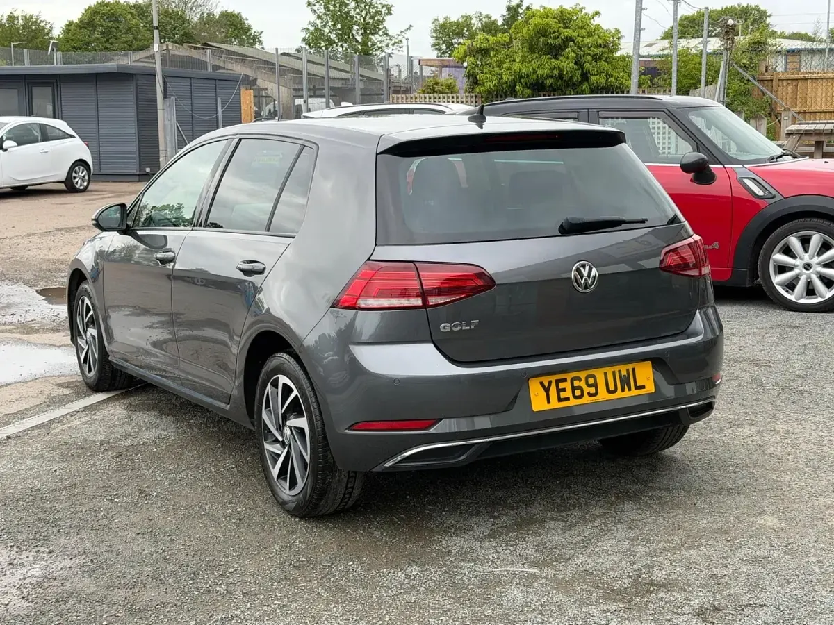 Used VW Golf VII Match 115 HP (84 kW) 2019 Grey Hatchback