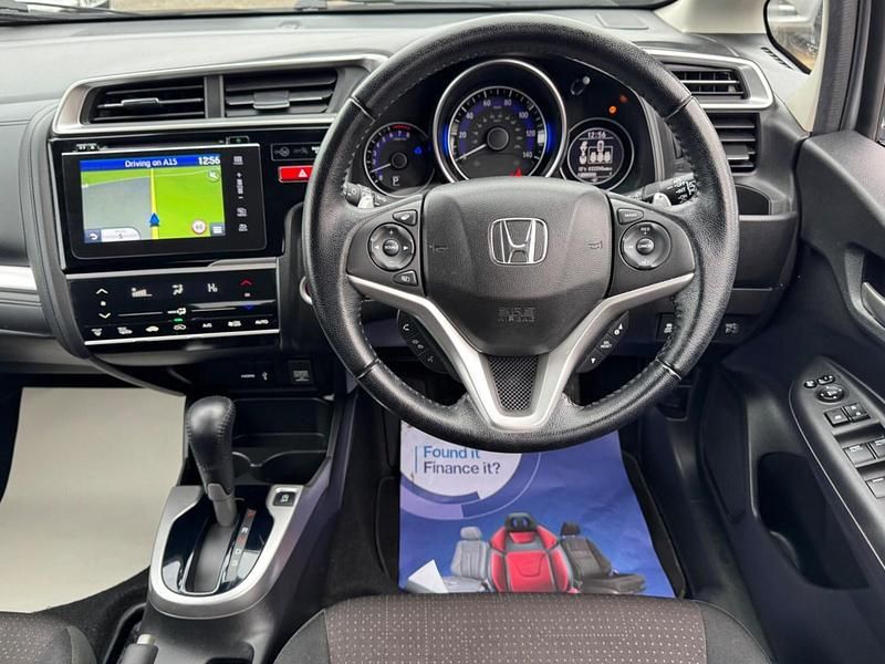 Used Honda Jazz EX 102 HP (75 kW) 2017 Silver Hatchback