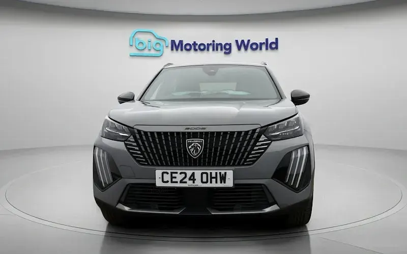 Used Peugeot 2008 GT 131 HP (96 kW) 2024 Grey SUV