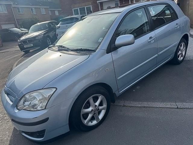 Used Toyota Corolla 109 HP (80 kW) 2006 Blue Hatchback