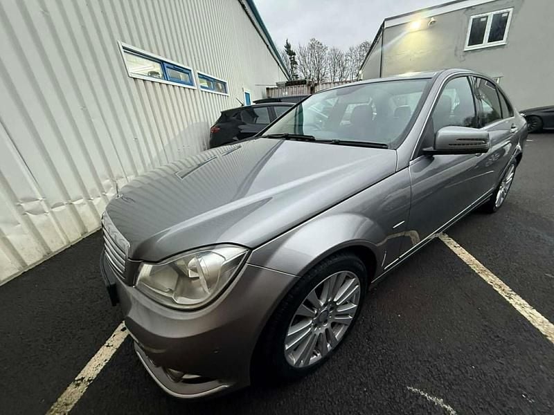 Used Mercedes C250 Elegance 204 HP (150 kW) 2012 Silver Sedan