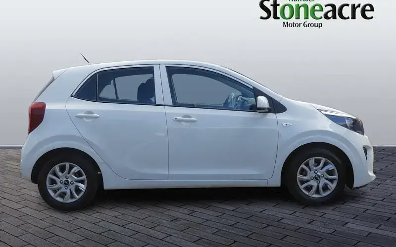 Used Kia Picanto 67 HP (49 kW) 2024 Hatchback