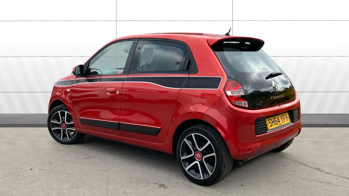 Used Renault Twingo Dynamique 90 HP (66 kW) 2014 Red Hatchback