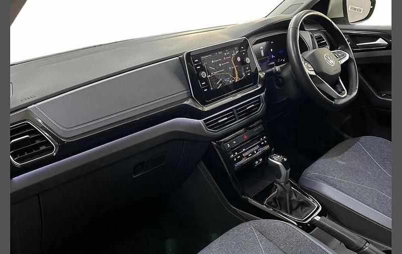 Used VW T-Cross Style 150 HP (110 kW) 2024 Grey SUV