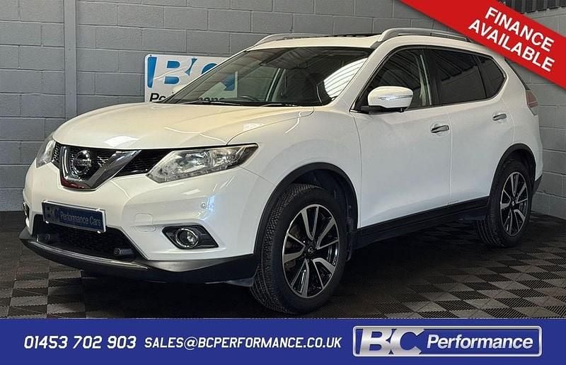 Used Nissan X-Trail N-Vision 130 HP (95 kW) 2017 White SUV