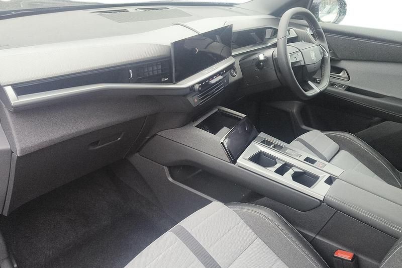 Used Vauxhall Grandland X GSe 136 HP (100 kW) 2024 Blue SUV