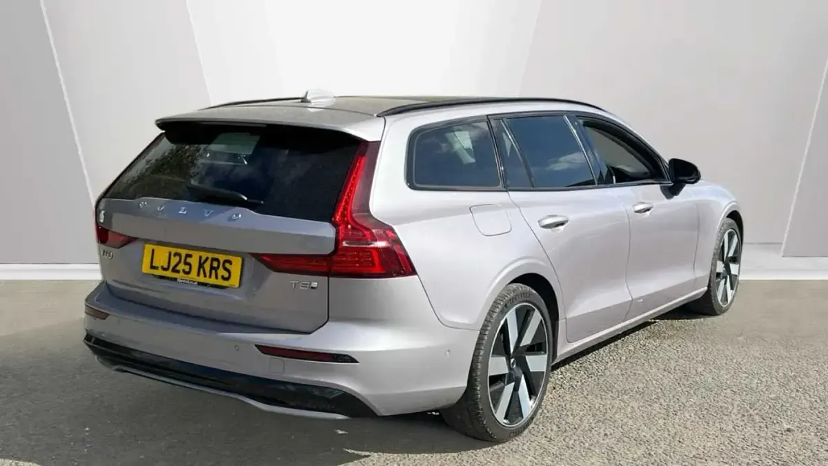 Used Volvo V60 Ultra 449 HP (330 kW) 2026 Estate