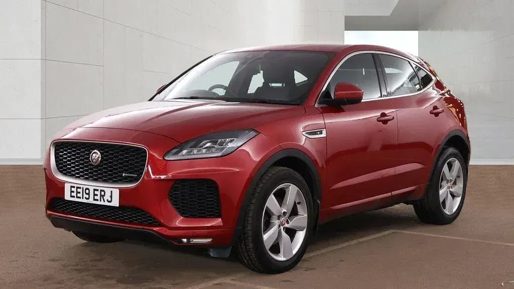 Used Jaguar E-Pace R-Dynamic 180 HP (132 kW) 2019 Red SUV