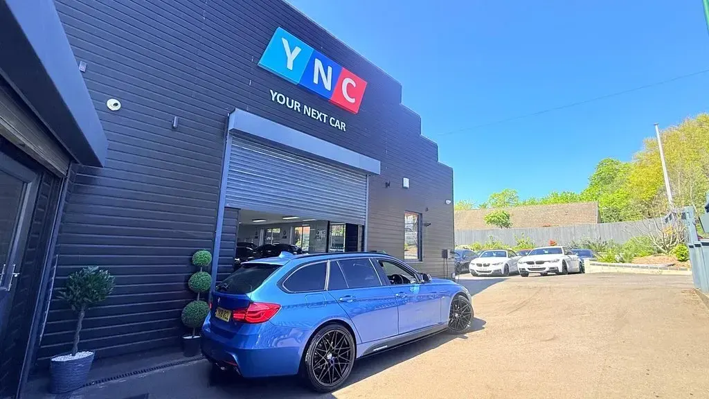 Used BMW 320 M Sport 2018 Blue Estate