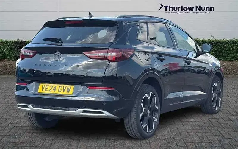 Used Vauxhall Grandland X Ultimate 131 HP (96 kW) 2024 Black SUV