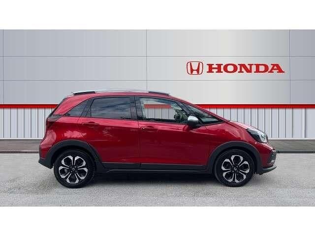 Used Honda Jazz Hybrid 109 HP (80 kW) 2021 Red Hatchback