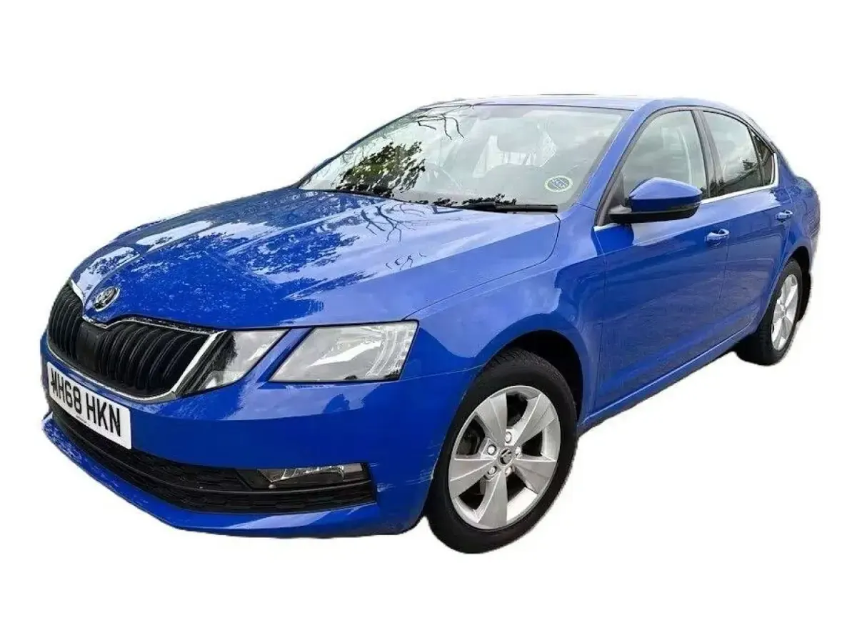 Used Skoda Octavia SE Technology 115 HP (84 kW) 2019 Blue Hatchback