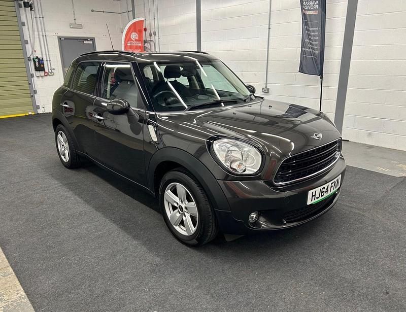 Grey Used 2014 Mini ONE Hatchback | £5,875 (Fair price) - Image 1/3