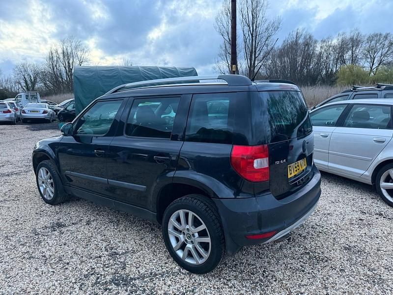 Used Skoda Yeti Elegance 140 HP (102 kW) 2009 Black SUV