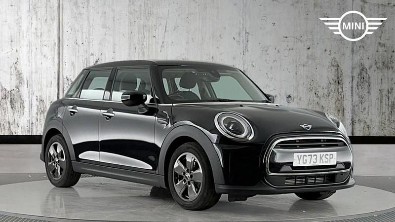 Black Used 2024 Mini Cooper Classic Hatchback | £19,999 (Fair price) - Image 1/4