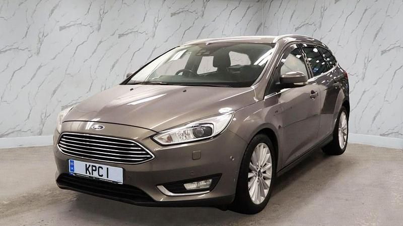 Used Ford Focus Titanium X 150 HP (110 kW) 2016 Brown Estate