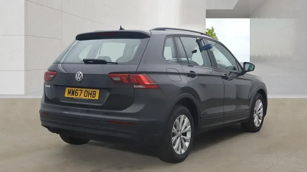 Used VW Tiguan S 150 HP (110 kW) 2017 Grey SUV