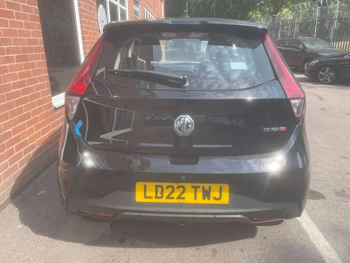 Used MG MG3 Exclusive 106 HP (77 kW) 2022 Black Hatchback