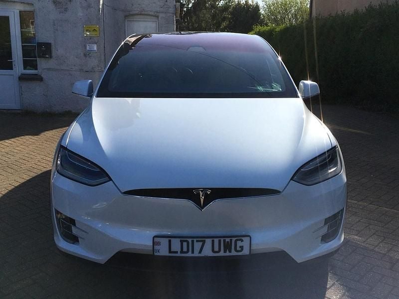 Used Tesla Model X 448 kW (610 HP) 2017 White SUV