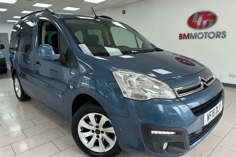 Used Citroën Berlingo Flair 110 HP (80 kW) 2018 Blue MPV