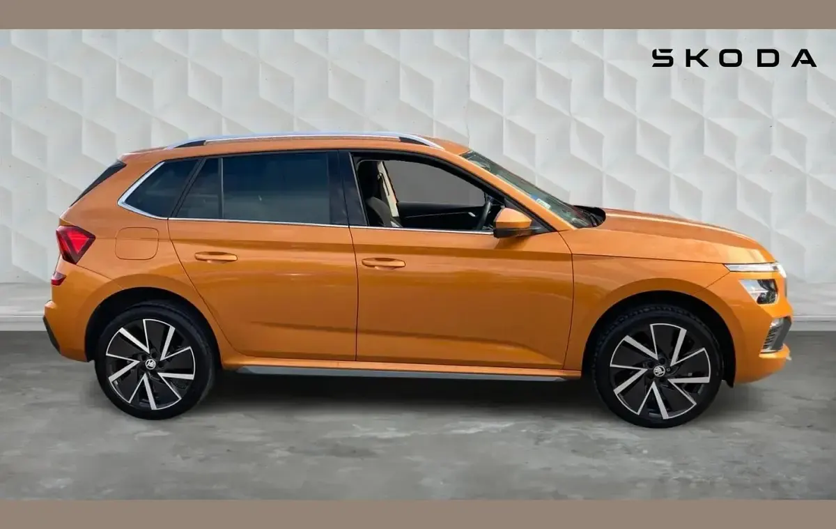 Used Skoda Kamiq SE L 115 HP (84 kW) 2024 Phoenix orange metallic SUV