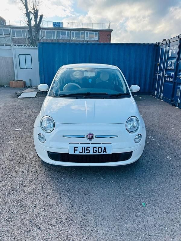 Used Fiat 500 Lounge 69 HP (50 kW) 2015 White Hatchback