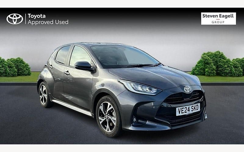 Used Toyota Yaris Hybrid Design 116 HP (85 kW) 2026 Hatchback