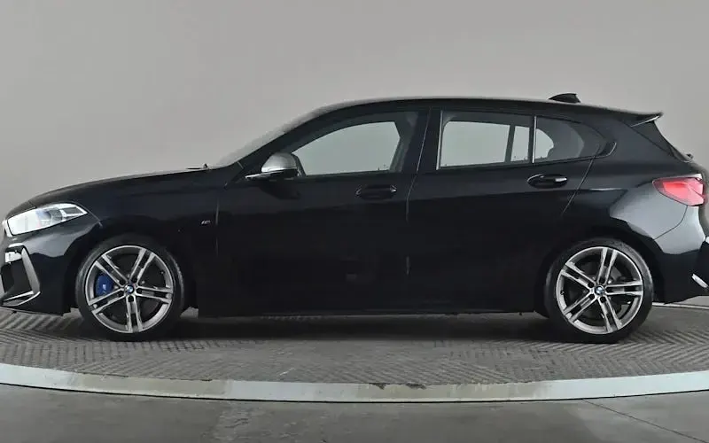 Używany BMW M135 306 KM (225 kW) 2024 Hatchback