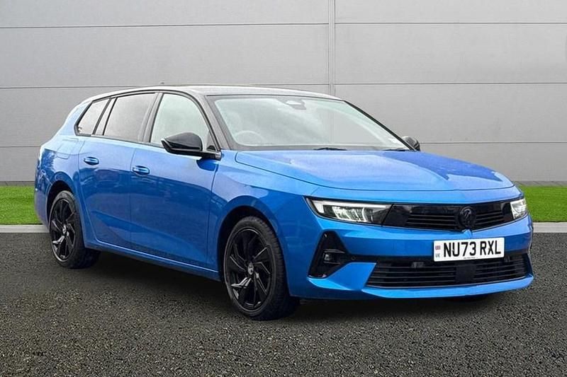 Blue Used 2023 Vauxhall Astra Estate | £19,999 (Fair price) - Image 1/1