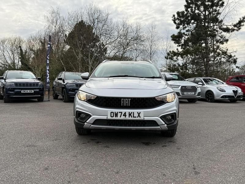 Used Fiat Tipo Cross 128 HP (94 kW) 2024 Grey Hatchback