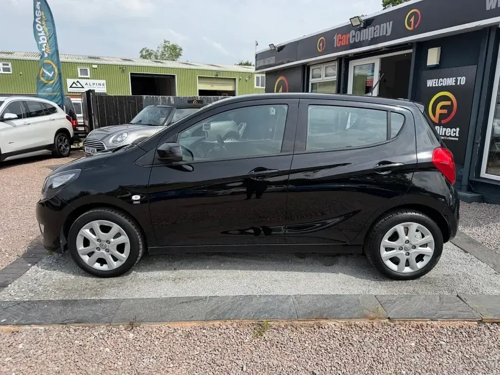 Used Vauxhall Viva 73 HP (53 kW) 2019 Black Hatchback