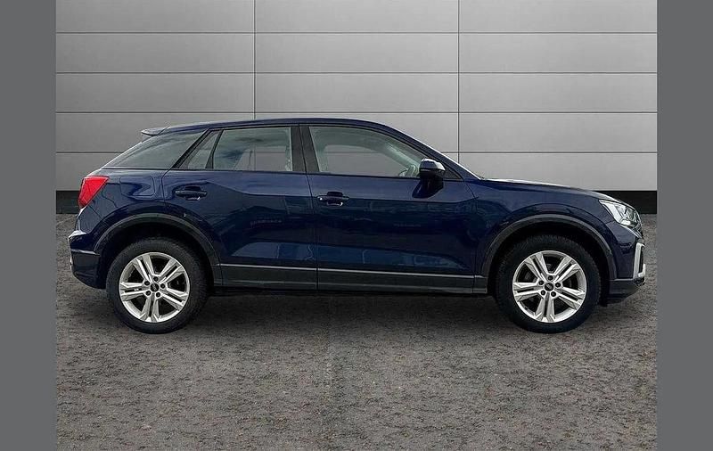 Used Audi Q2 Sport 147 HP (108 kW) 2023 Blue SUV
