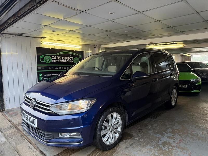 Used VW Touran SEL 190 HP (139 kW) 2016 Blue MPV